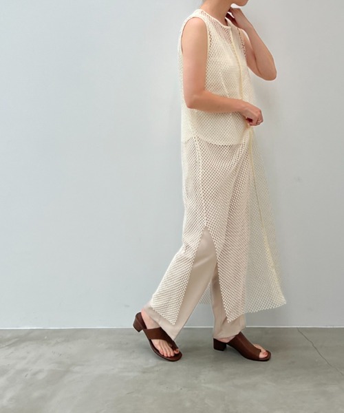 y/m by misato（イムバイミサト）の「カットメッシュロングトップス（ベスト・レディース・ブラック/アイボリー・FREE）」の22枚目の写真