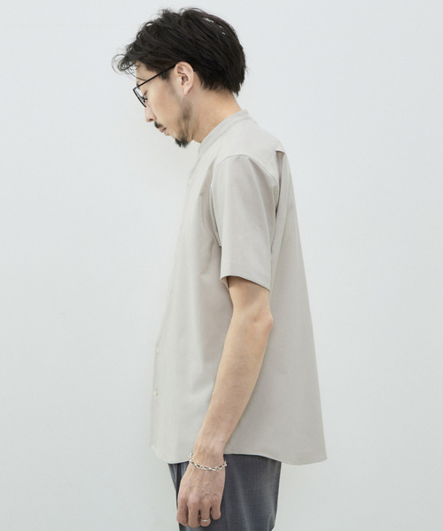 MEN'S MELROSE（メンズメルローズ）の「REFLAXウェザーストレッチバンドカラーシャツ（シャツ/ブラウス・メンズ・ベージュ/チャコールグレー/ライトベージュ/グレイッシュベージュ・3/2/4）」の17枚目の写真