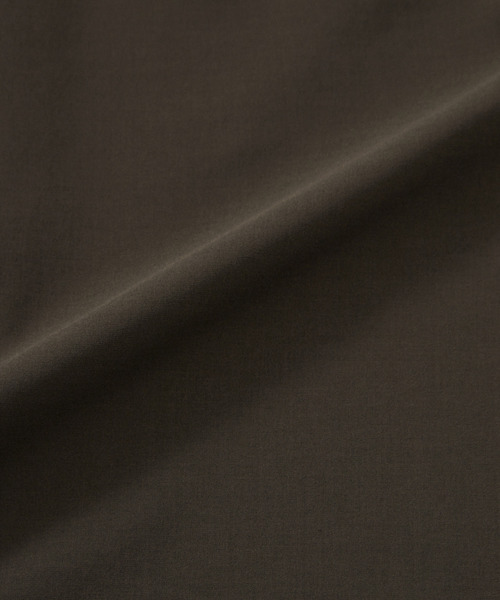 MEN'S MELROSE（メンズメルローズ）の「REFLAXウェザーストレッチバンドカラーシャツ（シャツ/ブラウス・メンズ・ベージュ/チャコールグレー/ライトベージュ/グレイッシュベージュ・3/2/4）」の11枚目の写真