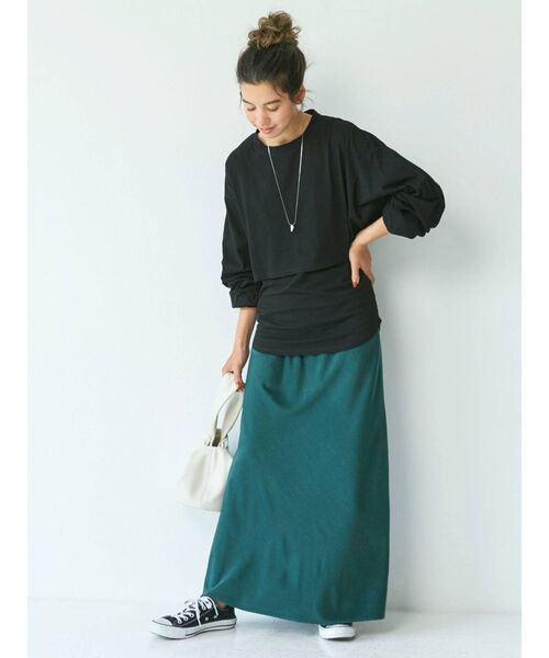Ungrid（アングリッド）の「サテンフィットマキシスカート（スカート・レディース・ブラック/グリーン/アイボリー・FREE）」の17枚目の写真