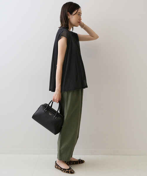 SLOBE IENA(スローブイエナ)の「チュールレイヤードプルオーバー(Tシャツ/カットソー・レディース・チャコールグレー/ブラック・FREE)」の5枚目の写真
