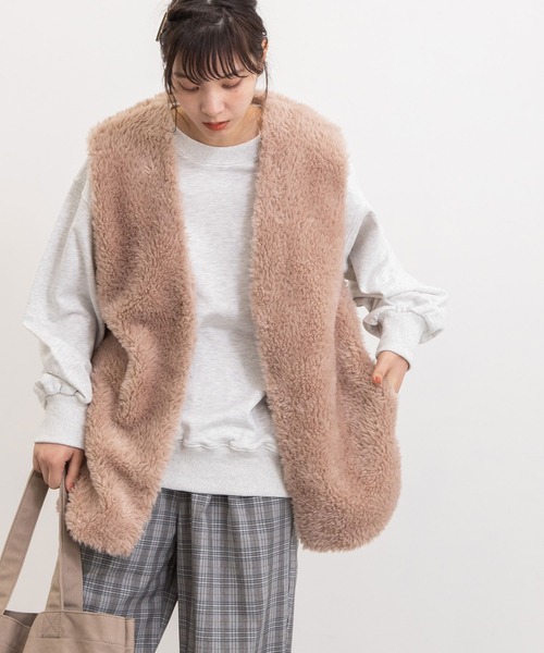 POU DOU DOU(プードゥドゥ)の「ファーベスト(ベスト・レディース・ブラウン/アイボリー/ライトピンク・3)」の20枚目の写真