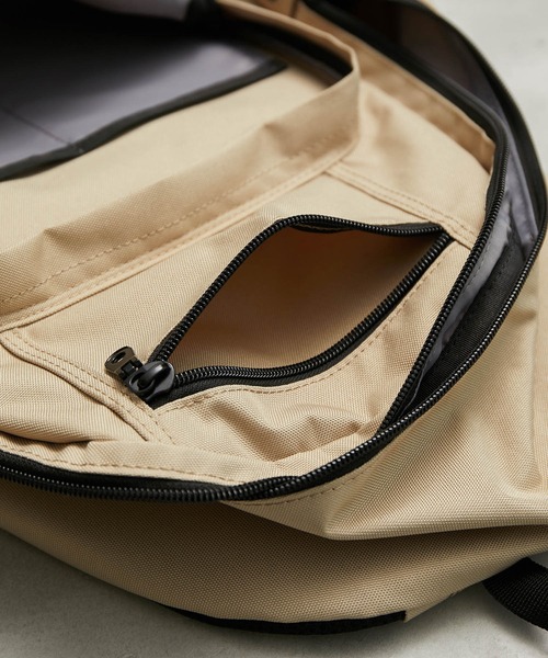 ROPE' PICNIC（ロペピクニック）の「【WEB限定カラー:パープル】撥水加工/リサイクルポリエステルスクエアリュック 18L（バックパック/リュック・レディース・ブラック/ベージュ/パープル系その他・FREE）」の20枚目の写真