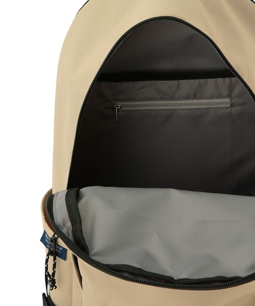 ROPE' PICNIC（ロペピクニック）の「【WEB限定カラー:パープル】撥水加工/リサイクルポリエステルスクエアリュック 18L（バックパック/リュック・レディース・ブラック/ベージュ/パープル系その他・FREE）」の5枚目の写真