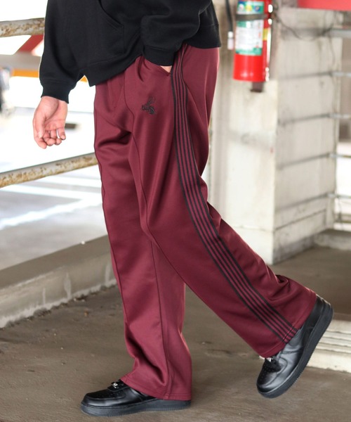 Salong hameu（サロン ハミュー）の「セットアップ対応　蜂さんワンポイント刺繍 サイドライン トラックパンツ/ジャージパンツ メンズ レディース ユニセックス（その他パンツ・メンズ・ワイン/グリーン/ブルー/ブラック/ベージュ/ブラック系その他/ワイン系1/ホワイト系その他/ブラウン系その他/グリーン系その他/ワイン系2/ブラウン系その他2・L/M）」の11枚目の写真