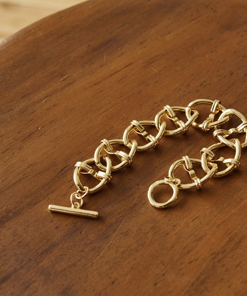 AMERICAN HOLIC(アメリカンホリック)の「デザインチェーンマンテルブレス(ブレスレット・レディース・ゴールド・FREE)」の1枚目の写真