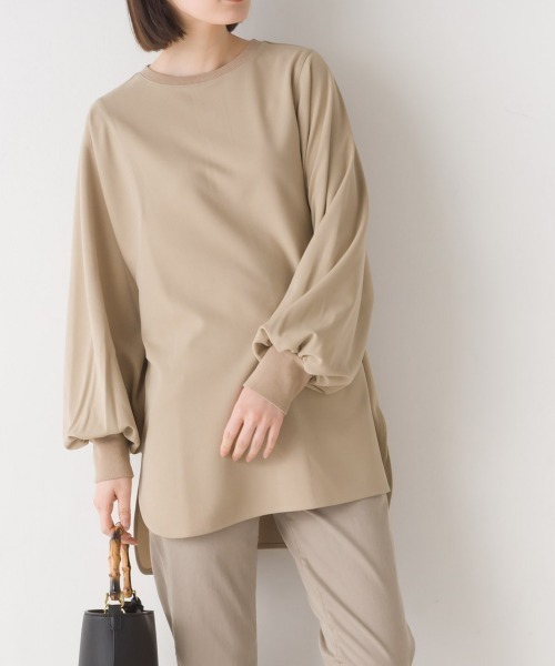 OMNES（オムネス）の「梨地バックヘンリーボリュームスリーブプルオーバー長袖（その他トップス・レディース・ブラック/グリーン/アイボリー/キャメル/ベージュ/ブルー/ピンク・FREE）」の3枚目の写真