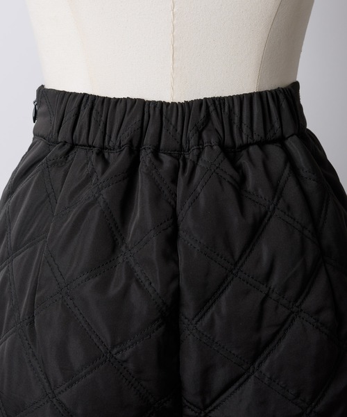 VIOLETTA（ヴィオレッタ）の「キルティングショートパンツ（その他パンツ・レディース・ブラック/アイボリー・S/M）」の19枚目の写真