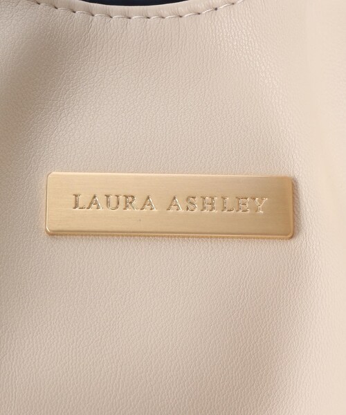 LAURA ASHLEY(ローラアシュレイ)の「クロスウェル柄 バッグS(トートバッグ・レディース・アイボリー/ベビーピンク・00)」の16枚目の写真