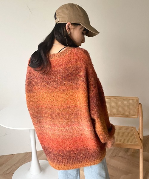 WEGO（ウィゴー）の「WEGO/グラデーションビッグニット（ニット/セーター・レディース・グリーン/オレンジ・FREE）」の10枚目の写真