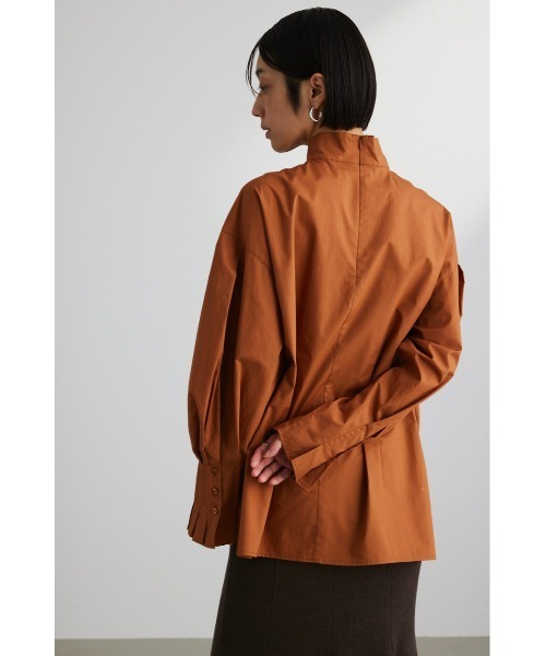 バイマレーネビルガー フリル ブラウン半袖 シルク パフスリーブ ブラウス STYLEMIXER（スタイルミキサー）の「フリルカフハイネックシャツ
