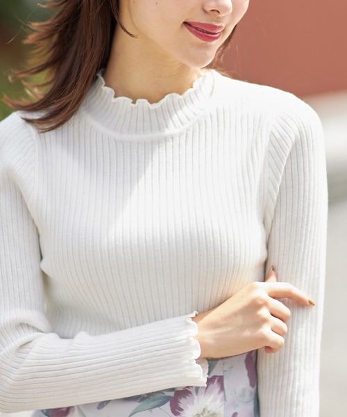 tocco closet（トッコ　クローゼット）の「プチハイネックメローフリルリブニットプルオーバー（ニット/セーター・レディース・ブラック/ブラウン/ピンク/アイボリー・M）」の8枚目の写真