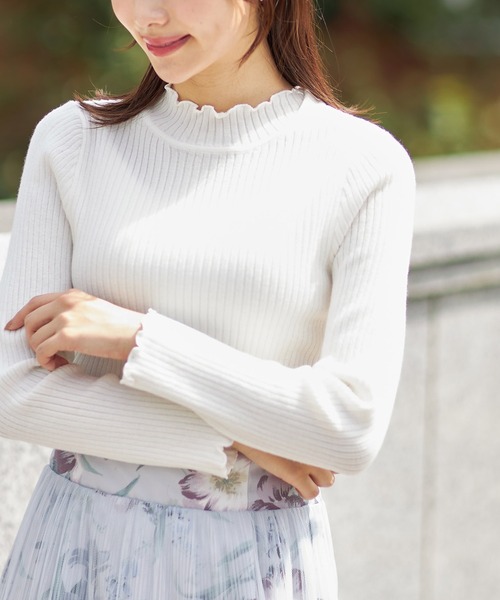 tocco closet（トッコ　クローゼット）の「プチハイネックメローフリルリブニットプルオーバー（ニット/セーター・レディース・ブラック/ブラウン/ピンク/アイボリー・M）」の7枚目の写真