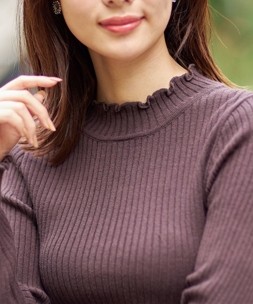 tocco closet（トッコ　クローゼット）の「プチハイネックメローフリルリブニットプルオーバー（ニット/セーター・レディース・ブラック/ブラウン/ピンク/アイボリー・M）」の17枚目の写真