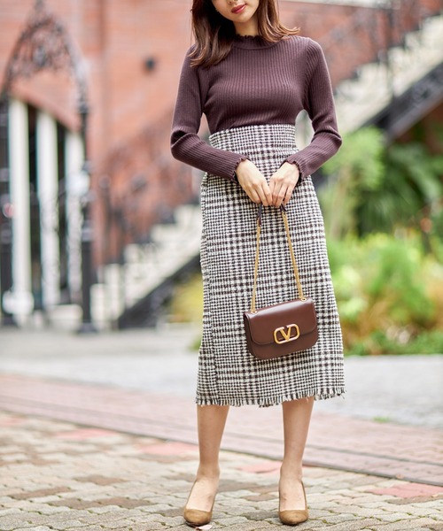 tocco closet（トッコ　クローゼット）の「プチハイネックメローフリルリブニットプルオーバー（ニット/セーター・レディース・ブラック/ブラウン/ピンク/アイボリー・M）」の15枚目の写真