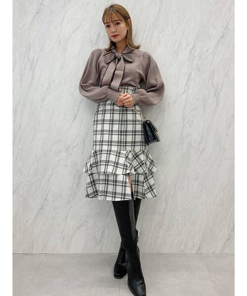 dazzlin（ダズリン）の「コルセットフリルミディスカート（スカート・レディース・オフホワイト/ブラウン・SMALL/MEDIUM）」の17枚目の写真