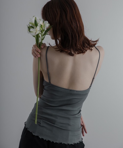 HAKUJI(ハクジ)の「Supima Silk bra camisole(キャミソール・レディース・グレイッシュブルー・ONE SIZE)」の4枚目の写真