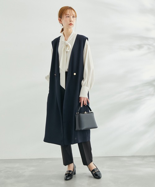 ROPE' PICNIC（ロペピクニック）の「【WEB限定】ミドル丈きれいめブラウス（シャツ/ブラウス・レディース・オフホワイト/ライトグレー/ネイビー・38）」の6枚目の写真