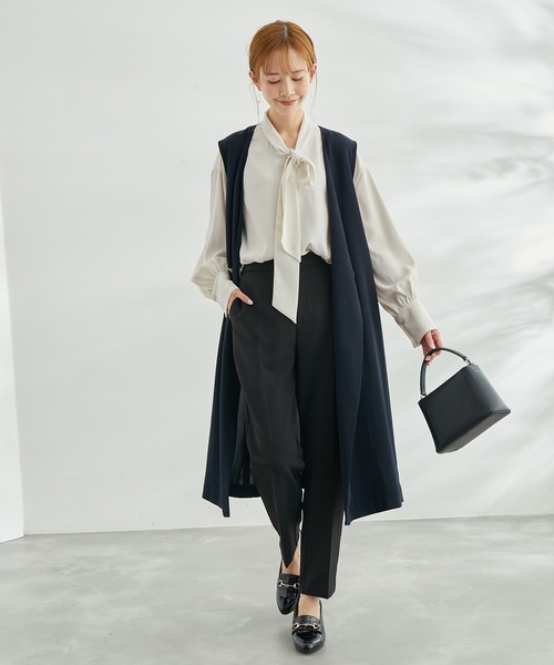 ROPE' PICNIC（ロペピクニック）の「【WEB限定】ミドル丈きれいめブラウス（シャツ/ブラウス・レディース・オフホワイト/ライトグレー/ネイビー・38）」の7枚目の写真