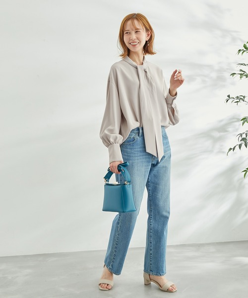 ROPE' PICNIC（ロペピクニック）の「【WEB限定】ミドル丈きれいめブラウス（シャツ/ブラウス・レディース・オフホワイト/ライトグレー/ネイビー・38）」の12枚目の写真