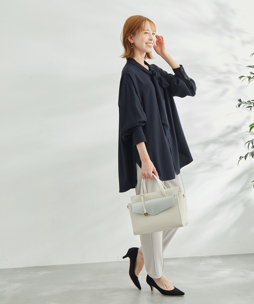 ROPE' PICNIC（ロペピクニック）の「【WEB限定】ミドル丈きれいめブラウス（シャツ/ブラウス・レディース・オフホワイト/ライトグレー/ネイビー・38）」の16枚目の写真