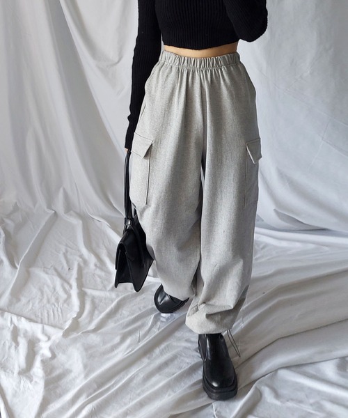 me+em select(ミームセレクト)の「【 裏毛 & 裏起毛 選べる2素材/スウェットセットアップ 】裏毛ショートプルオーバー×ワイドスウェットパンツ(裾絞り可能)(セットアップ・レディース・カーキ/グレー/ブラック/オートミール/ブラウン系その他/グリーン系1/グレー系その他/ブラック系その他/ベージュ系その他・FREE)」の22枚目の写真