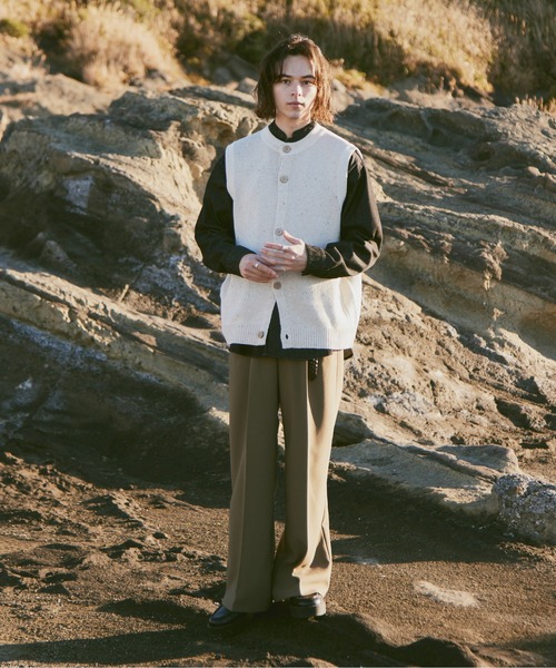 CASPER JOHN(キャスパージョン)の「Nep knit vest/ネップニットベスト(ベスト・メンズ・ブルー/アイボリー・SMALL/MEDIUM/LARGE)」の9枚目の写真