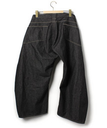 ANREALAGE（アンリアレイジ）の「ビッグウエストデニムパンツ（デニム