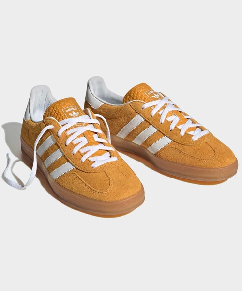 adidas（アディダス）の「ガゼル インドア / Gazelle Indoor / アディダスオリジナルス adidas Originals（スニーカー・レディース・オレンジ/ブルー/イエロー・27.5cm/28.5cm/24.5cm/22.5cm/26.0cm/25.5cm/25.0cm/22.0cm/28.0cm/29.0cm/24.0cm/27.0cm/23.5cm/26.5cm/23.0cm）」の20枚目の写真