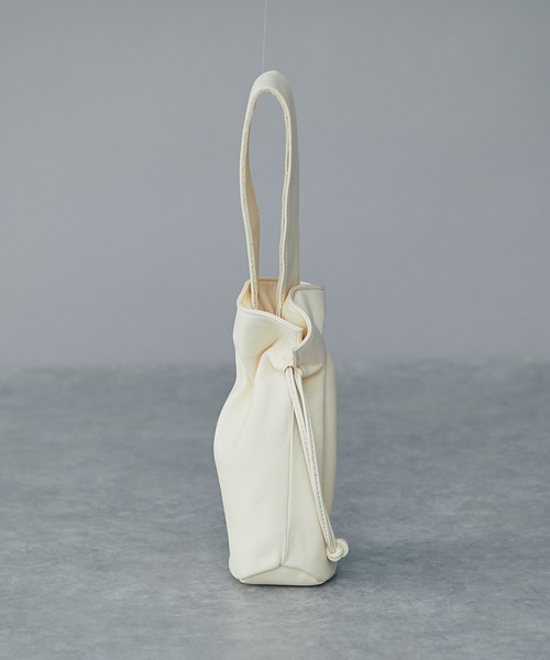 RIVE DROITE（リヴドロワ）の「MONN.:.(モン)/ハンドバッグ（ハンドバッグ・レディース・アイボリー/ブラック・FREE）」の21枚目の写真