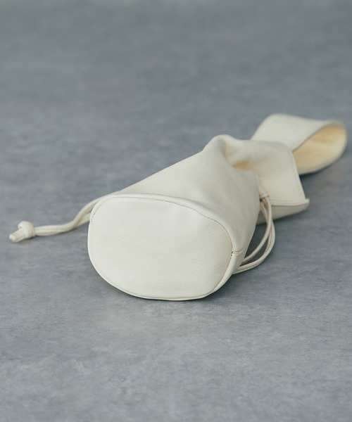 RIVE DROITE（リヴドロワ）の「MONN.:.(モン)/ハンドバッグ（ハンドバッグ・レディース・アイボリー/ブラック・FREE）」の13枚目の写真