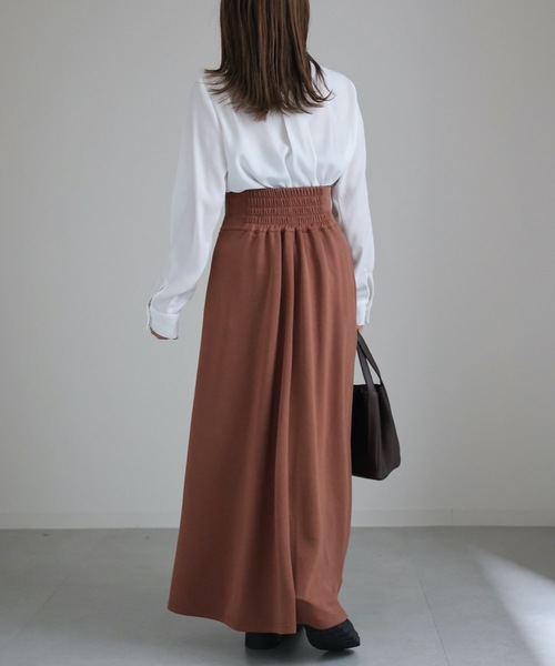 ap retro(アプレトロ)の「スキッパーボタンブラウス ノーカラーブラウス 2WAYブラウス(シャツ/ブラウス・レディース・ブラック/グレイッシュベージュ/ホワイト・FREE)」の12枚目の写真