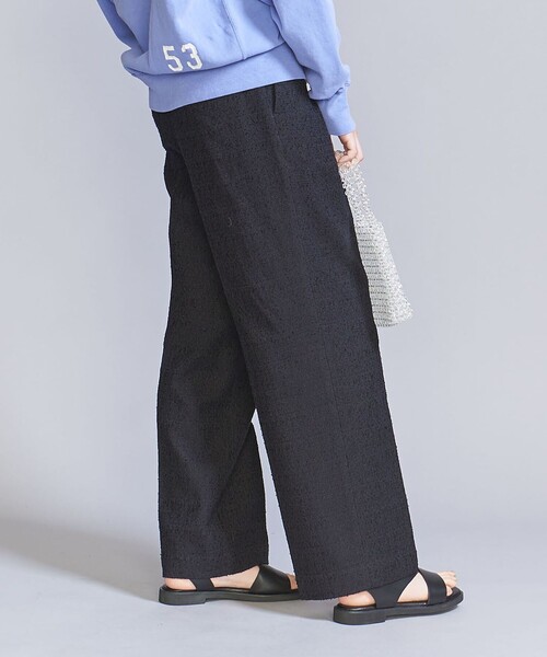 BEAUTY&YOUTH UNITED ARROWS（ビューティーアンドユースユナイテッドアローズ）の「ツイード タックストレート パンツ（その他パンツ・レディース・オフホワイト/ネイビー・S/M）」の9枚目の写真