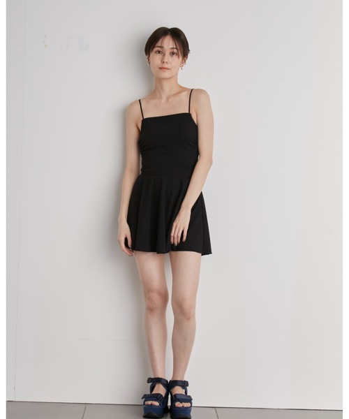 emmi(エミ)の「【emmi yoga】フレアワンピーススウィムウエア(水着・レディース・オリーブ/ブラック・0/1)」の10枚目の写真