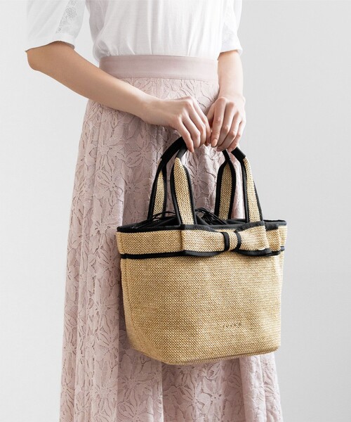 TOCCA(トッカ)の「RIBBON BASKET かごバッグ(かごバッグ・レディース・ブラック系/ベージュ系・F)」の1枚目の写真