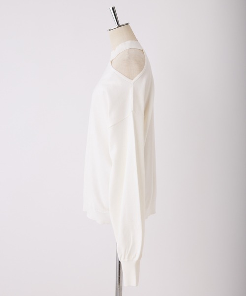 one after another NICE CLAUP(ワンアフターアナザーナイスクラップ)の「肩開きハイネックニット 2023SS(ニット/セーター・レディース・グレー/オフホワイト/ブラック/ベージュ・FREE)」の13枚目の写真