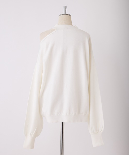 one after another NICE CLAUP(ワンアフターアナザーナイスクラップ)の「肩開きハイネックニット 2023SS(ニット/セーター・レディース・グレー/オフホワイト/ブラック/ベージュ・FREE)」の16枚目の写真