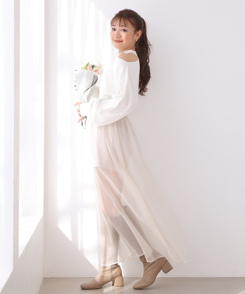 one after another NICE CLAUP(ワンアフターアナザーナイスクラップ)の「肩開きハイネックニット 2023SS(ニット/セーター・レディース・グレー/オフホワイト/ブラック/ベージュ・FREE)」の18枚目の写真