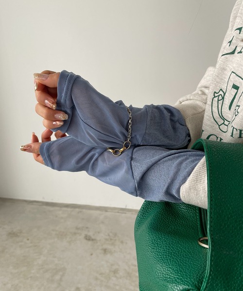 210nouve(トゥージュヌーブ)の「シアー切替ロングTシャツ(Tシャツ/カットソー・レディース・ブラック/ダークグリーン/アイボリー/ダークブルー/パープル・FREE)」の19枚目の写真