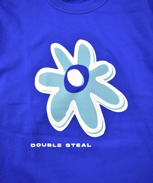 DOUBLE STEAL(ダブルスティール)の「BIGフラワー ヘビーウェイトTシャツ(Tシャツ/カットソー・メンズ・ホワイト/ブラック/ブルー・MEDIUM/XX-LARGE/X-LARGE/LARGE)」の5枚目の写真