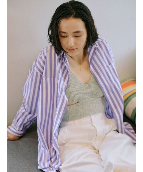 Ungrid（アングリッド）の「ワイドピッチストライプシャツ（シャツ/ブラウス・レディース・ピンク/ブルー/パープル・FREE）」の7枚目の写真