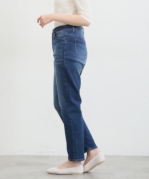 Honeys（ハニーズ）の「デニムテーパード（股下６６ｃｍ）（デニムパンツ・レディース・ワンウォッシュ/ライトインディゴブルー・S/M/L/LL）」の12枚目の写真