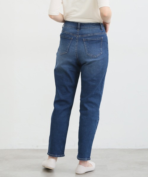 Honeys（ハニーズ）の「デニムテーパード（股下６６ｃｍ）（デニムパンツ・レディース・ワンウォッシュ/ライトインディゴブルー・S/M/L/LL）」の5枚目の写真