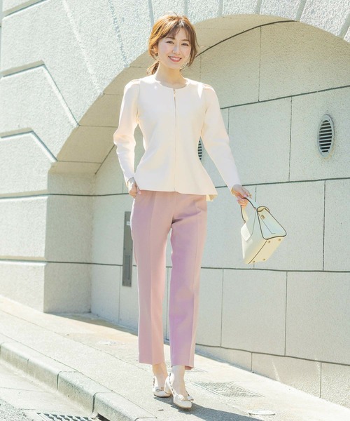 and Cherim(アンドシェリム)の「ペプラム ニット ジャケット 千葉由佳 and Cherim(ニット/セーター・レディース・グレイッシュベージュ/アイボリー/ネイビー・M)」の9枚目の写真