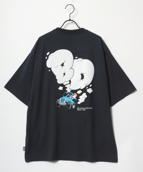 BEN DAVIS(ベンデイビス)の「BEN DAVIS/ベンデイビス SMOKING JEEP TEE/オーバーサイズ ゴリラ ワンポイント ロゴ バックプリント 半袖Tシャツ(Tシャツ/カットソー・メンズ・スモークピンク/セージグリーン/チャコール/ホワイト・M/L/XL)」の11枚目の写真