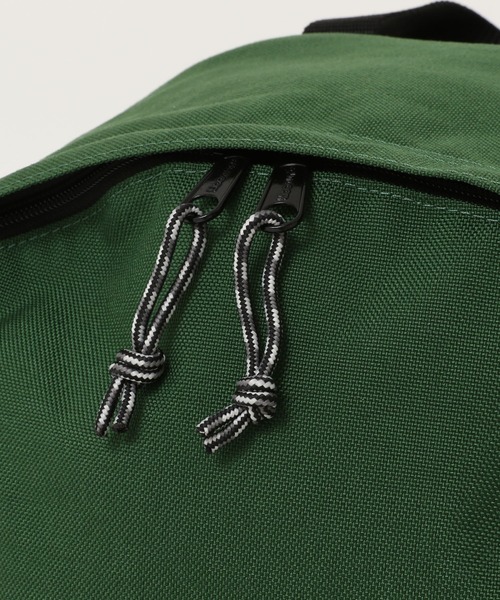 OUTDOOR PRODUCTS(アウトドアプロダクツ)の「【OUTDOOR PRODUCTS/アウトドアプロダクツ】452U MEDIUM ナイロンデイパック 15.4L コーデュラナイロン仕様(バックパック/リュック・レディース・ブラック/ライトグレー/ベージュ/グリーン/エメラルド/ネイビー/サックスブルー/パープル/ピンク・FREE)」の11枚目の写真