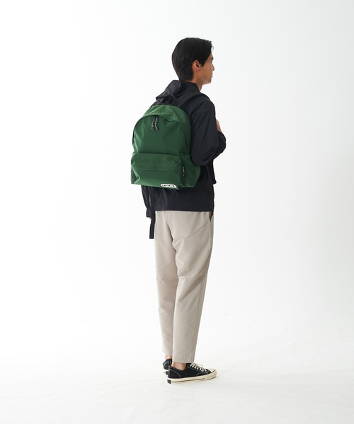 OUTDOOR PRODUCTS(アウトドアプロダクツ)の「【OUTDOOR PRODUCTS/アウトドアプロダクツ】452U MEDIUM ナイロンデイパック 15.4L コーデュラナイロン仕様(バックパック/リュック・レディース・ブラック/ライトグレー/ベージュ/グリーン/エメラルド/ネイビー/サックスブルー/パープル/ピンク・FREE)」の15枚目の写真