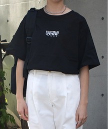 ユニバーサルオーバーオール ロゴTシャツ / プリントTシャツ / CENTER LOGO TEE