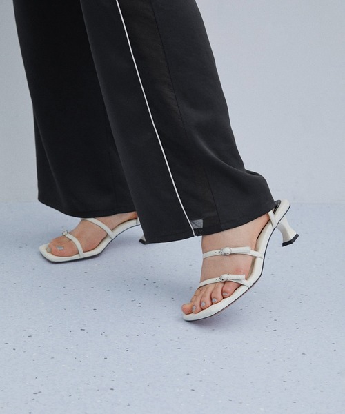 ADAM ET ROPE'（アダムエロペ）の「【サステナブル】サイドラインイージーパンツ（その他パンツ・レディース・ブラック/ライトグレー・36/38）」の10枚目の写真