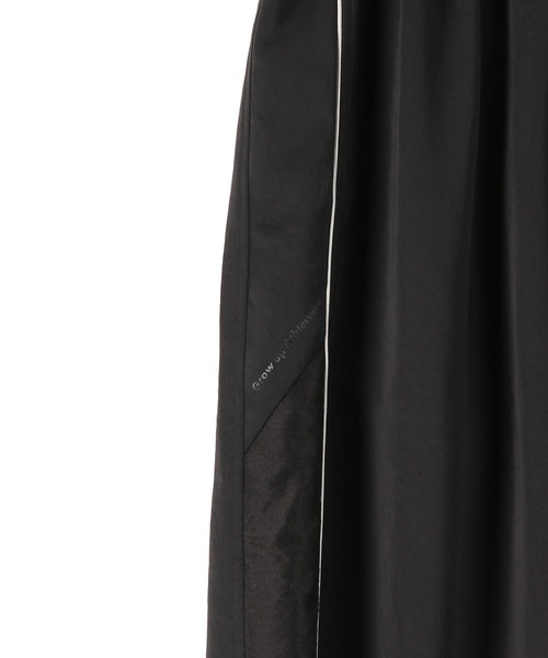 ADAM ET ROPE'（アダムエロペ）の「【サステナブル】サイドラインイージーパンツ（その他パンツ・レディース・ブラック/ライトグレー・36/38）」の15枚目の写真